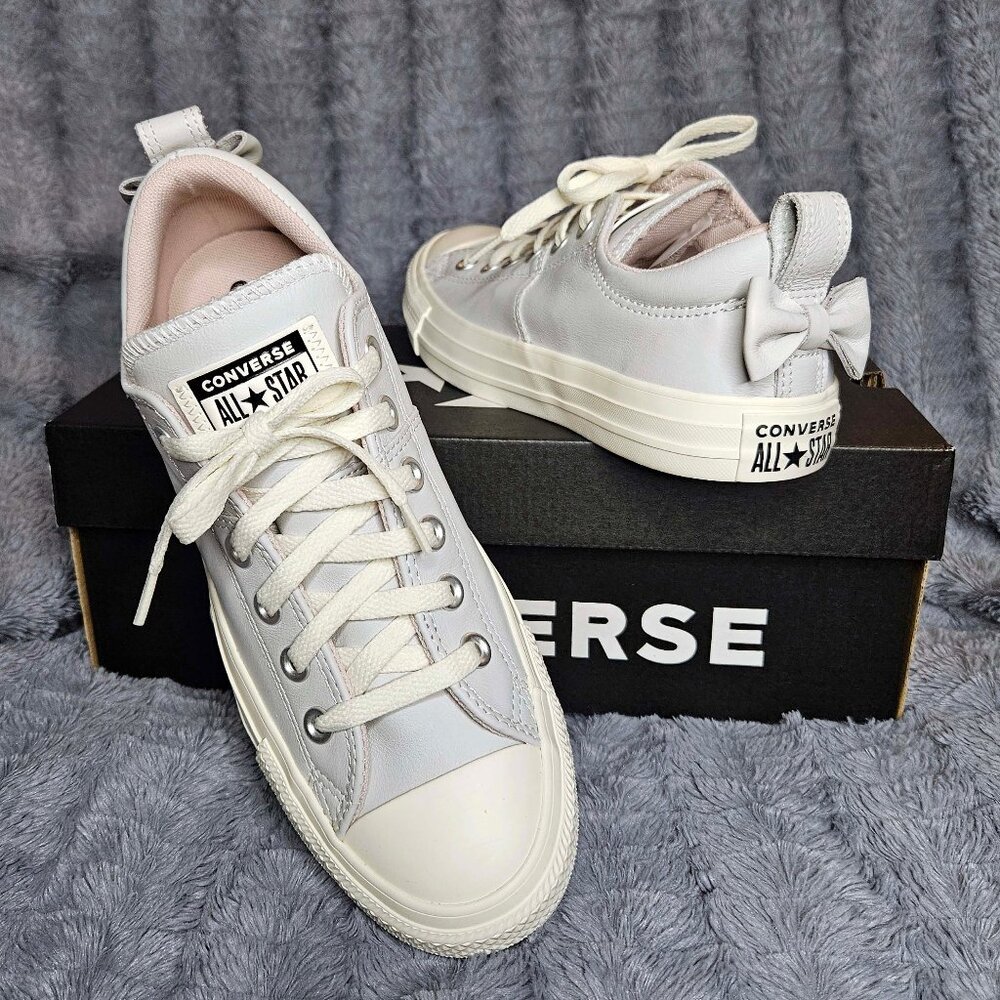 NEW! Converse Women's Pale Gray LEATHER Madison OX , Bow accent, size US 8.5